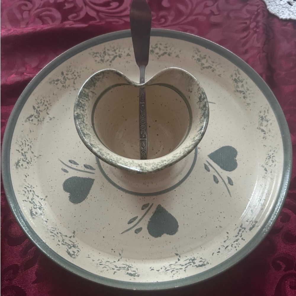 Heart Patterned Pottery Set Artist signed